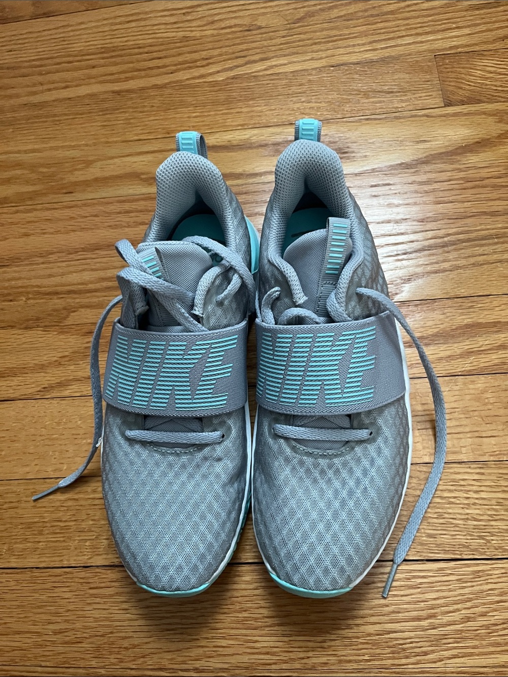 Nike Women’s Light Gray & Teal Training Sneakers